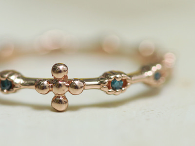 Mini Blue Diamond Rosary Ring 18K 미니 블루 다이아몬드 묵주 반지