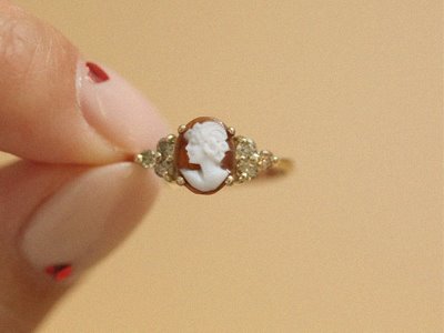 6P Cognac Diamond, Sardonyx Shell Cameo Ring 18K 6P 꼬냑 다이아몬드, 사도닉스 셸 카메오 반지