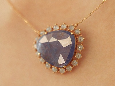 Gray Rough Diamond, Tanzanite Necklace 18K 그레이 러프 다이아몬드, 탄자나이트 목걸이