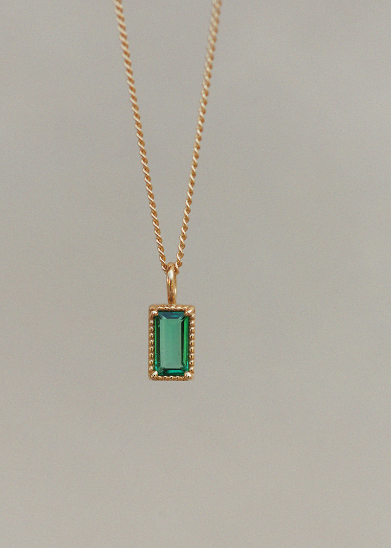 Emerald Nice Necklace 18K 에메랄드 나이스 목걸이