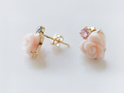 ㆍDesigned by Namheeㆍ High Sapphire, Light Pink Coral Unbalance Earrings 18K 하이 사파이어, 하트 연 핑크 산호 언밸런스 귀걸이